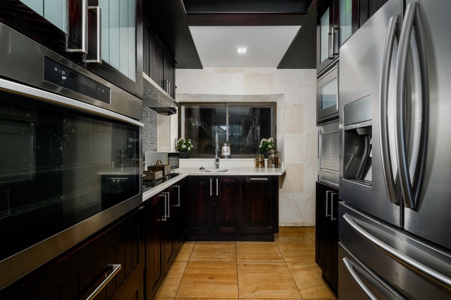 5 Bedroom Property for Sale in Mill Park Eastern Cape